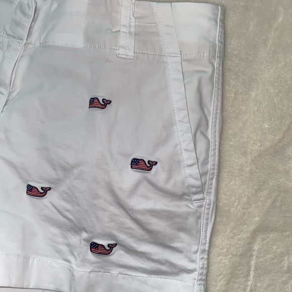 SHORTS 🐳 WHITE SIZE 2 VINEYARD VINES NWOT WHALES RED WHITE BLUE - Picture 13 of 13